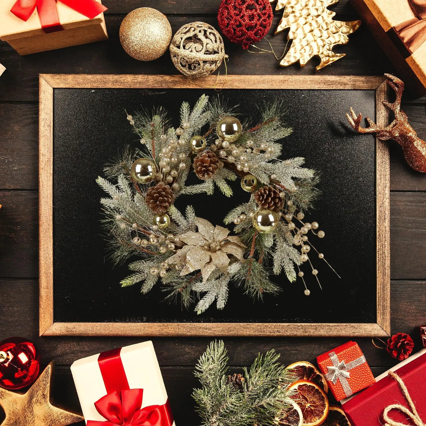 Christmas Décor Bundle – Cozy Pillows, Wool Blanket & Festive Accents