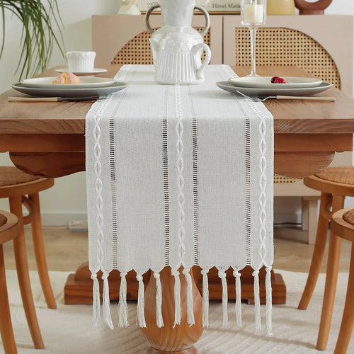 Christmas Décor Bundle – Cozy Pillows, Wool Blanket & Festive Accents